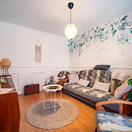 Semesterbostad Sisnikova Hisa *