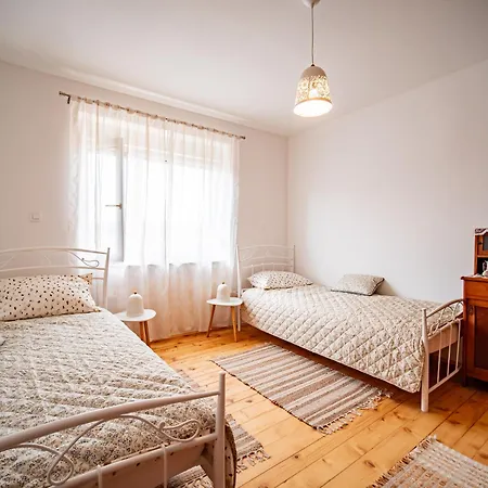 Sisnikova Hisa Ilirska Bistrica