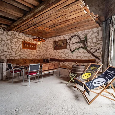 Holiday home Sisnikova Hisa