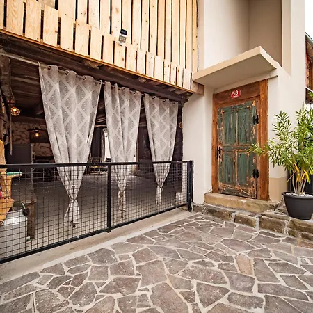 Sisnikova Hisa Hébergement de vacances *