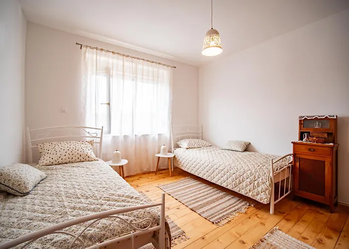 Sisnikova Hisa Ilirska Bistrica