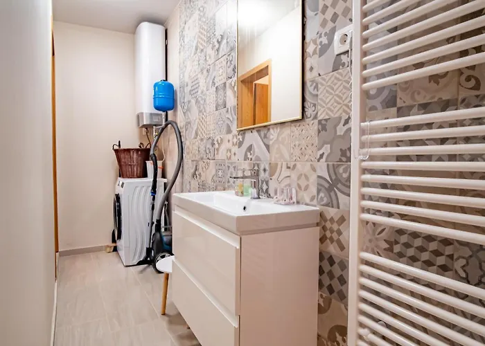 Semesterbostad Sisnikova Hisa